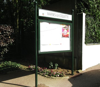 vitrine affichage fontainebleau 80120 350