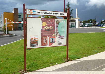 Panneau d'affichage administratif